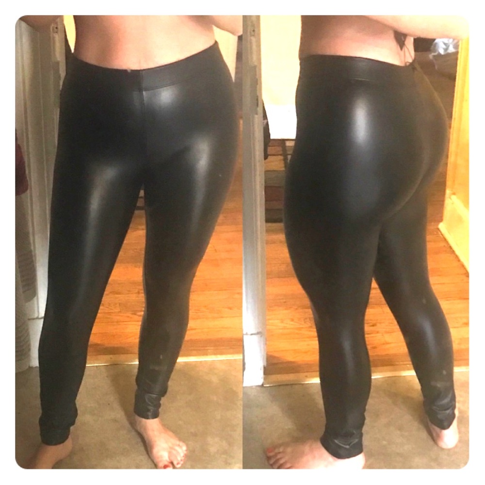 Faux leather leggings